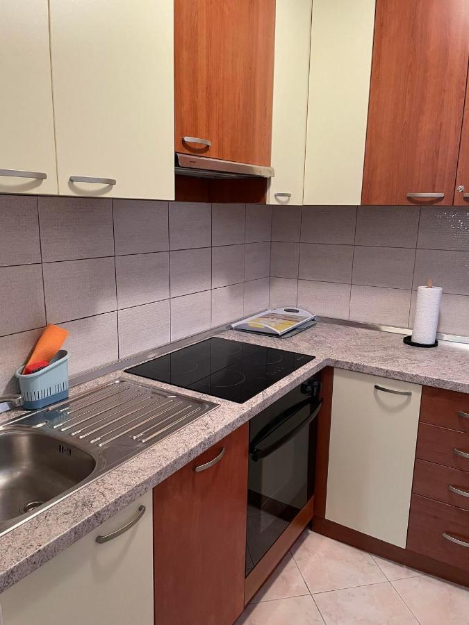 Lolly Apartment Karlovac Exterior photo